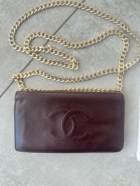 CHANEL Burgundy Caviar Leather Wallet with Gold Chain